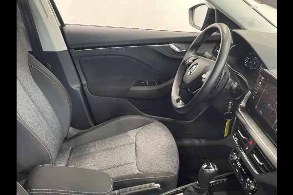 Škoda Kamiq 1.0 TSI Clever Aut Business Pakket Rijassisent Inductielader Navi Apple Carplay Amundsen Speakers Adaptieve Led Koplampen