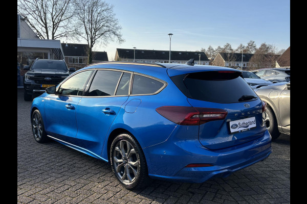 Ford FOCUS Wagon 1.5 EcoBlue ST Line Diesel Automaat! | Panoramadak | Winter Pack | Camera | BTW verrekenbaar