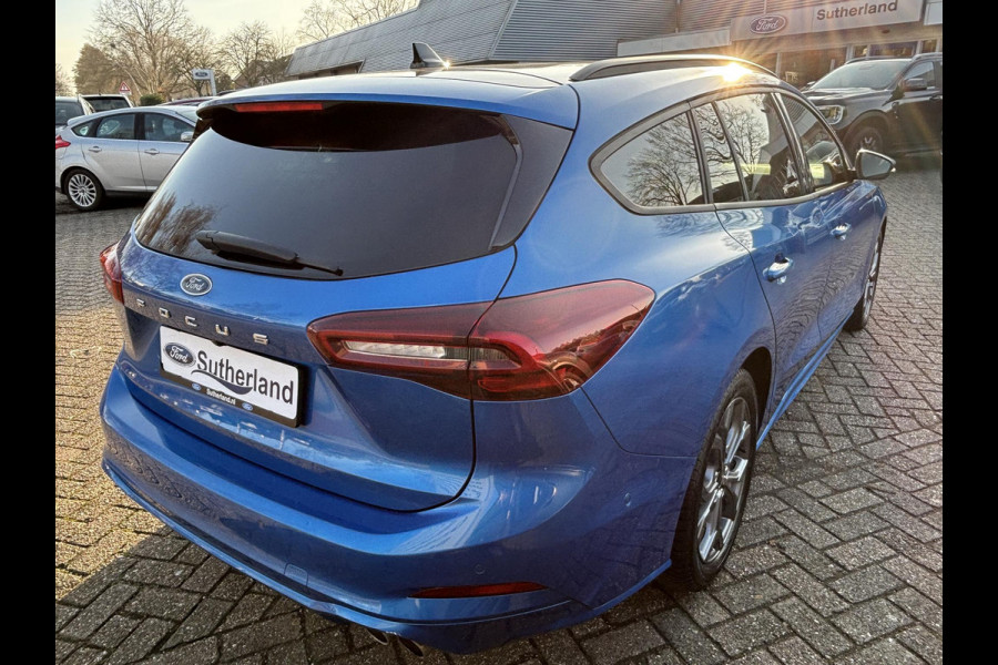 Ford FOCUS Wagon 1.5 EcoBlue ST Line Diesel Automaat! | Panoramadak | Winter Pack | Camera | BTW verrekenbaar