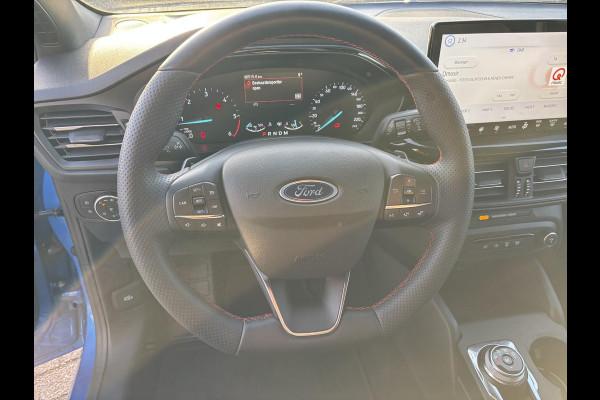 Ford FOCUS Wagon 1.5 EcoBlue ST Line Diesel Automaat! | Panoramadak | Winter Pack | Camera | BTW verrekenbaar