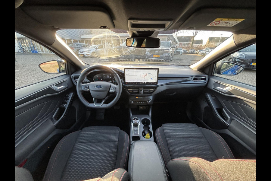 Ford FOCUS Wagon 1.5 EcoBlue ST Line Diesel Automaat! | Panoramadak | Winter Pack | Camera | BTW verrekenbaar