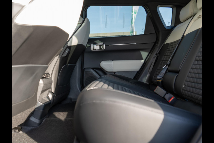 Kia EV4 GT-Line 81.4 kWh | OP VOORRAAD | Schuifkanteldak | Stoel en stuurverwarming |