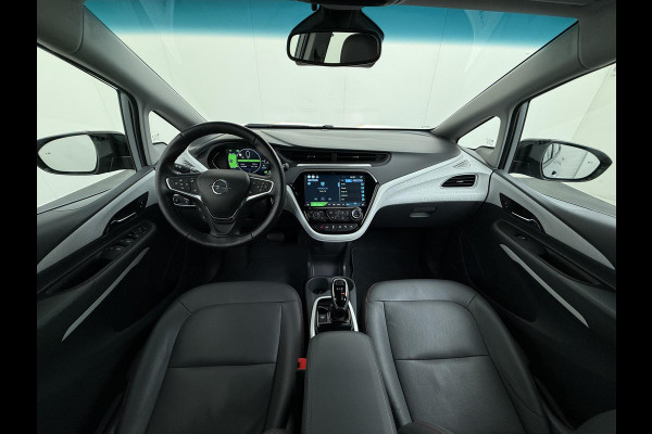 Opel Ampera-E Business executive 60 kWh Bose audio | Keyless | Dodehoek | Leer | Camera | Stoel- & stuurverwarming | 12 mnd BOVAG garantie |