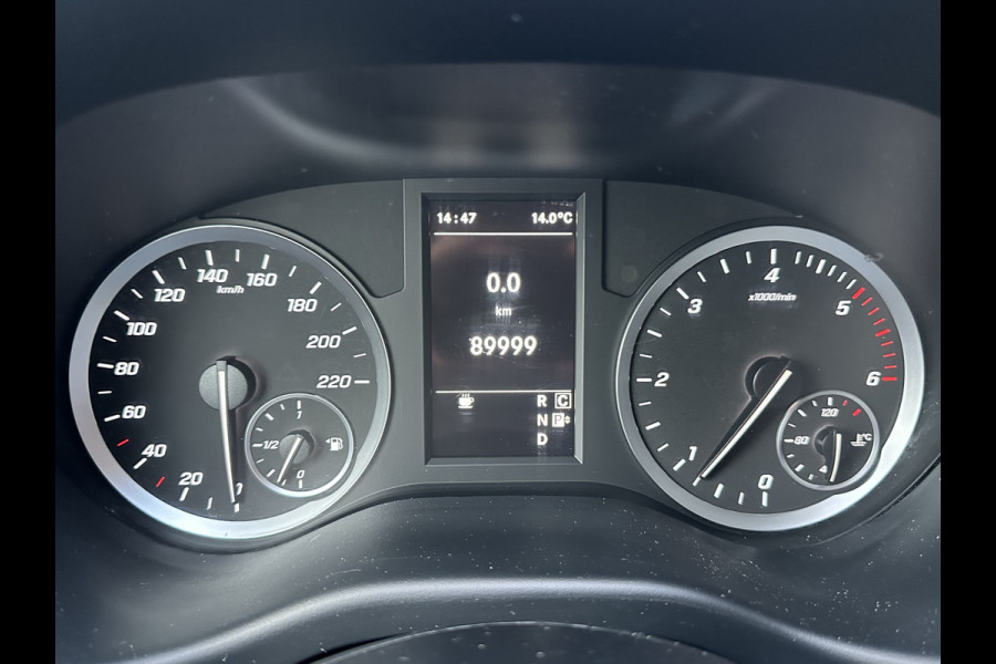 Mercedes-Benz Vito 114 CDI AUT / DUBBELE CABINE / L2H1 / 1e EIG. / ECC / CRUISE / CAMERA / LED / TREKHAAK / ACHTERKLEP
