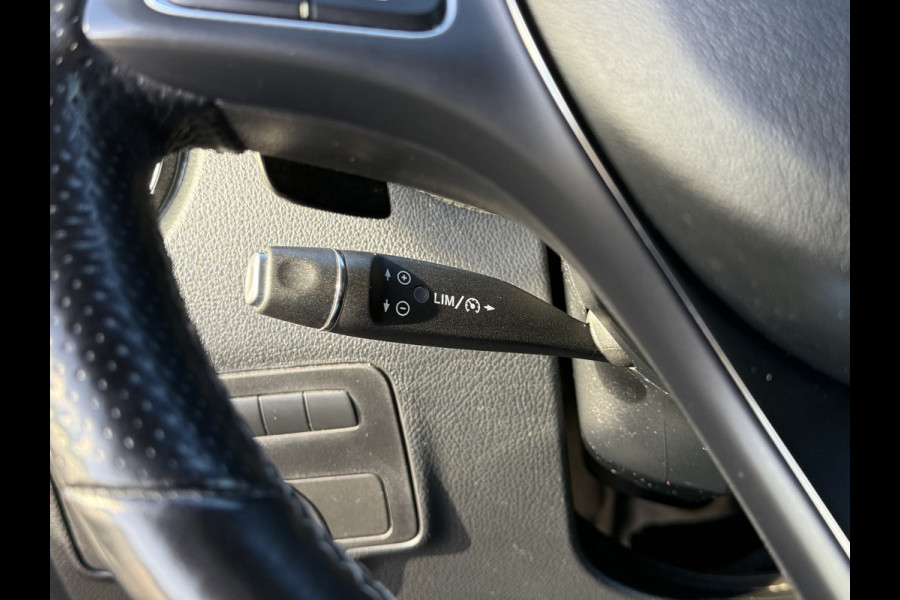 Mercedes-Benz Vito 114 CDI AUT / DUBBELE CABINE / L2H1 / 1e EIG. / ECC / CRUISE / CAMERA / LED / TREKHAAK / ACHTERKLEP