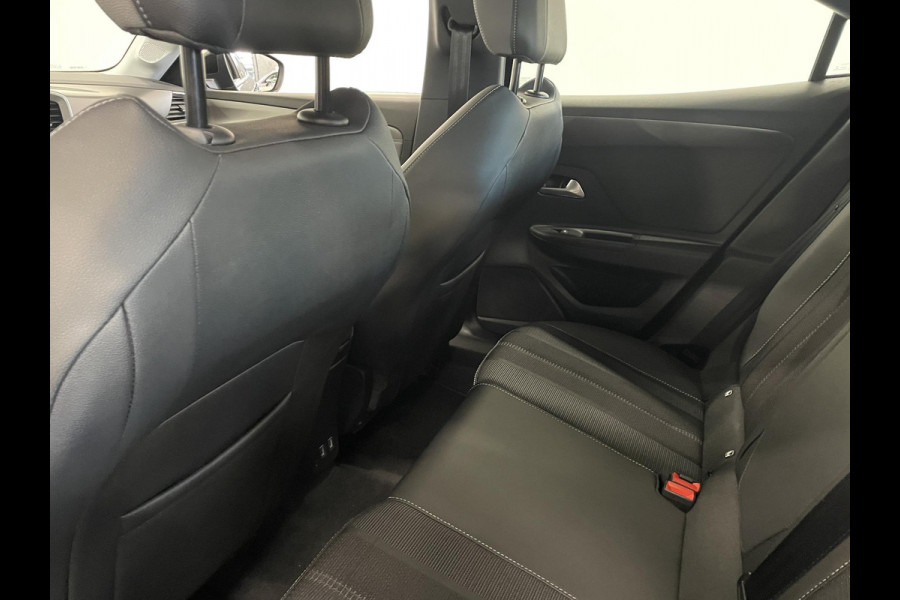 Opel Mokka-e Elegance 50-kWh Navigatie Apple Carplay/Android Auto Camera Parkeersensoren Cruise Control Full Led Climate Control