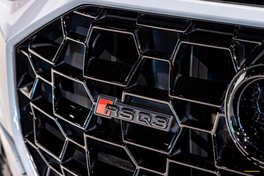 Audi RSQ3 Sportback TFSI RS|Pano|1eig|Miltek|Cam|RS-pakket