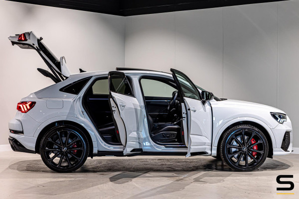 Audi RSQ3 Sportback TFSI RS|Pano|1eig|Miltek|Cam|RS-pakket