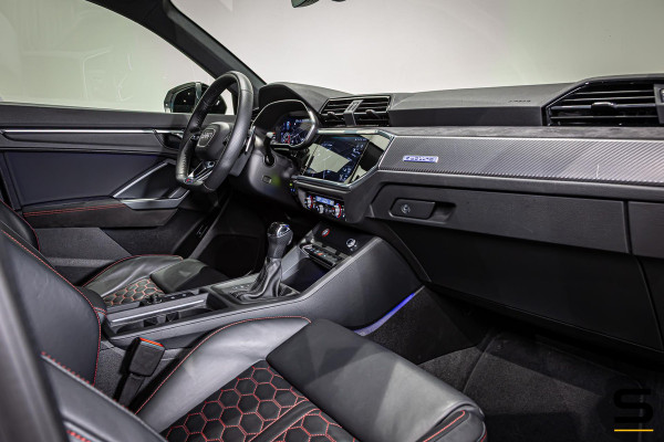 Audi RSQ3 Sportback TFSI RS|Pano|1eig|Miltek|Cam|RS-pakket