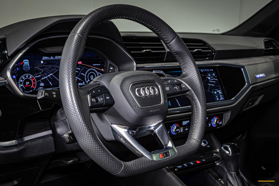 Audi RSQ3 Sportback TFSI RS|Pano|1eig|Miltek|Cam|RS-pakket