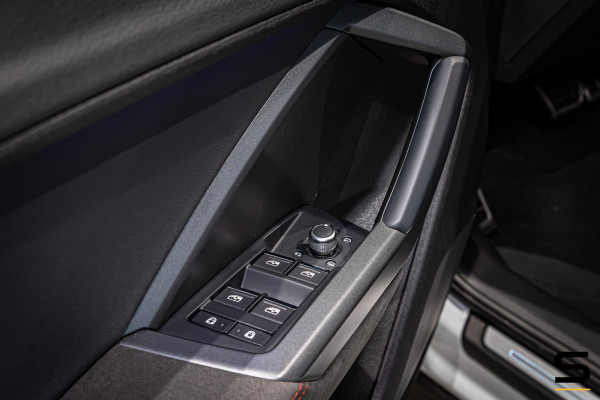 Audi RSQ3 Sportback TFSI RS|Pano|1eig|Miltek|Cam|RS-pakket