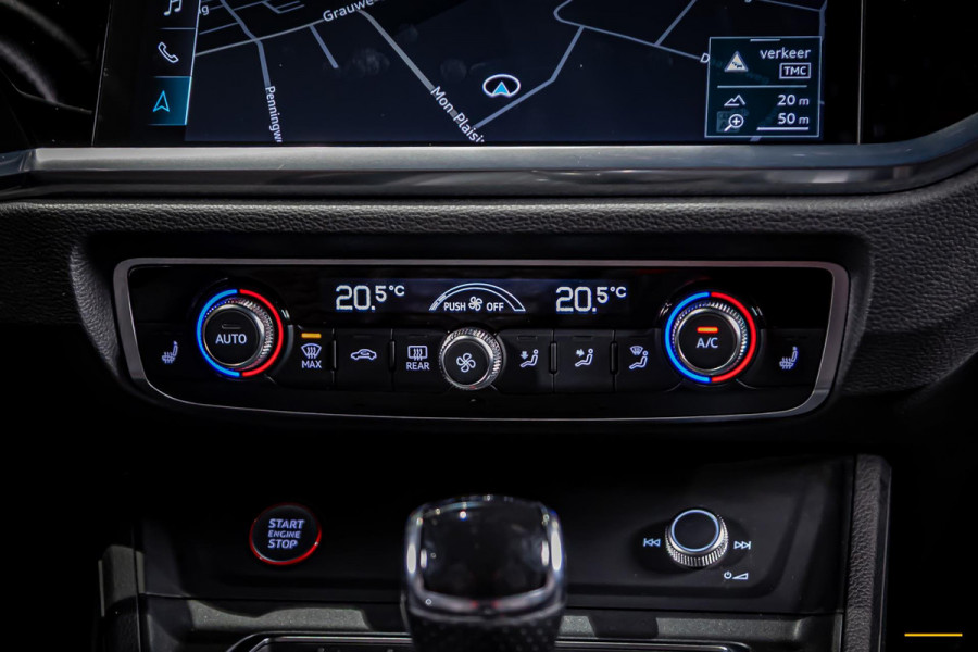 Audi RSQ3 Sportback TFSI RS|Pano|1eig|Miltek|Cam|RS-pakket