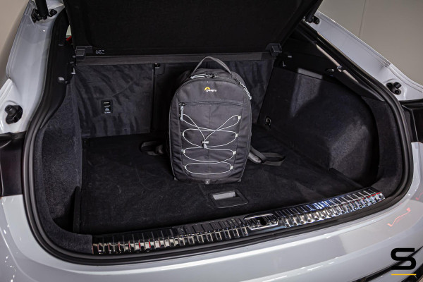 Audi RSQ3 Sportback TFSI RS|Pano|1eig|Miltek|Cam|RS-pakket