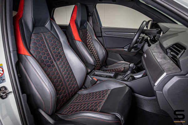 Audi RSQ3 Sportback TFSI RS|Pano|1eig|Miltek|Cam|RS-pakket