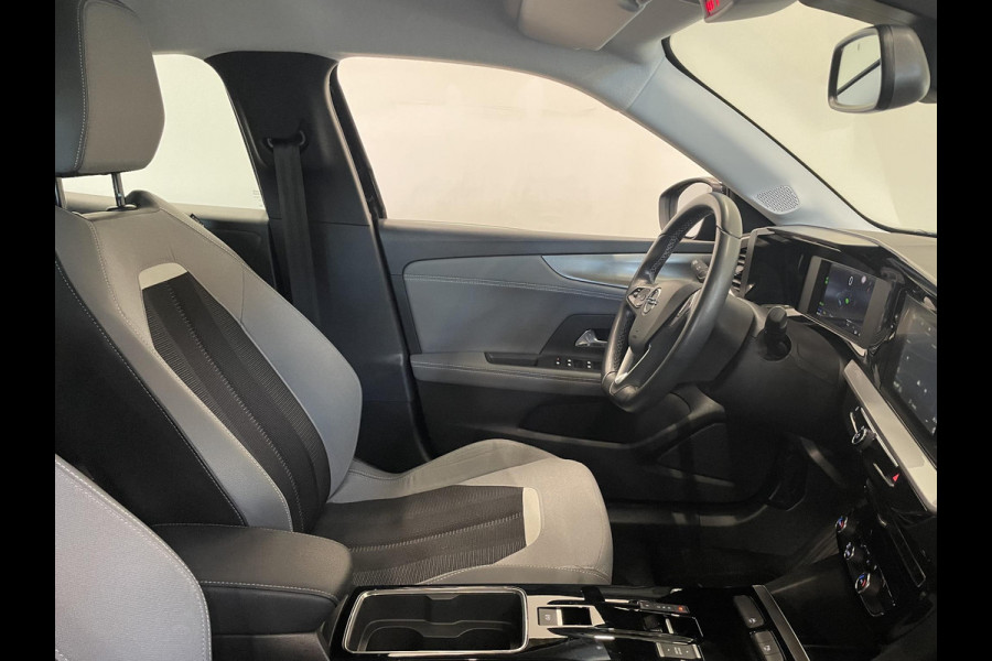 Opel Mokka-e Elegance 50-kWh Navigatie Apple Carplay/Android Auto Camera Parkeersensoren Cruise Control Full Led Climate Control