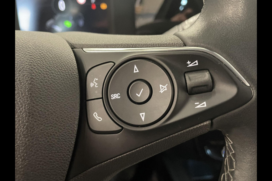 Opel Mokka-e Elegance 50-kWh Navigatie Apple Carplay/Android Auto Camera Parkeersensoren Cruise Control Full Led Climate Control
