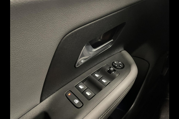 Opel Mokka-e Elegance 50-kWh Navigatie Apple Carplay/Android Auto Camera Parkeersensoren Cruise Control Full Led Climate Control