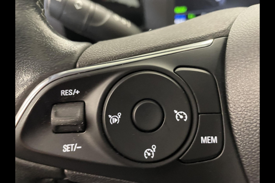 Opel Mokka-e Elegance 50-kWh Navigatie Apple Carplay/Android Auto Camera Parkeersensoren Cruise Control Full Led Climate Control