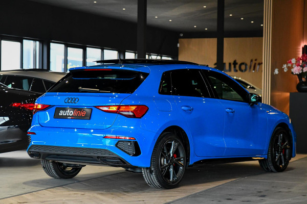 Audi A3 Sportback 45 TFSI e 3x S-Line Competition. Pano, ACC, Keyless, Sfeer, CarPlay!