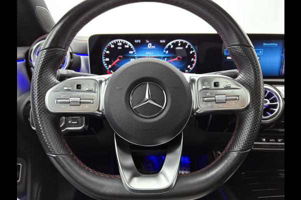 Mercedes-Benz CLA-Klasse 220 Premium Plus AMG-Line(Goed OnderH, Panorama, SfeerV, Lane Assist, StoelV, Camera, Navi, Etc)