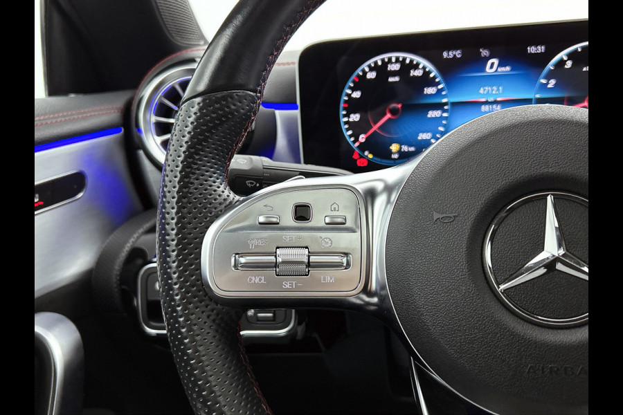 Mercedes-Benz CLA-Klasse 220 Premium Plus AMG-Line(Goed OnderH, Panorama, SfeerV, Lane Assist, StoelV, Camera, Navi, Etc)