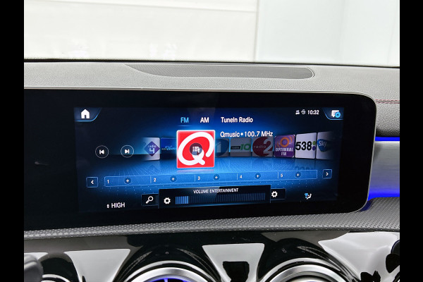 Mercedes-Benz CLA-Klasse 220 Premium Plus AMG-Line(Goed OnderH, Panorama, SfeerV, Lane Assist, StoelV, Camera, Navi, Etc)