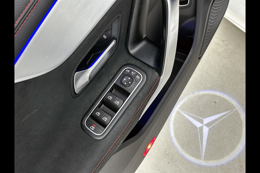 Mercedes-Benz CLA-Klasse 220 Premium Plus AMG-Line(Goed OnderH, Panorama, SfeerV, Lane Assist, StoelV, Camera, Navi, Etc)