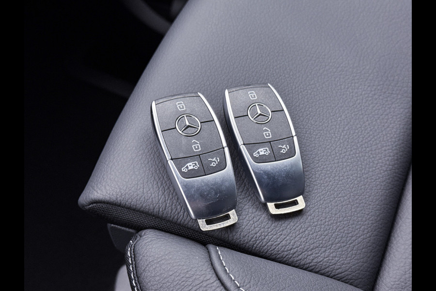 Mercedes-Benz V-Klasse 300d 4-MATIC L3 AMG-line Avantgarde BPM-Vrij Dubbele Cabine Elektrische Schuifdeuren Multibeam LED Adaptieve Cruise Control