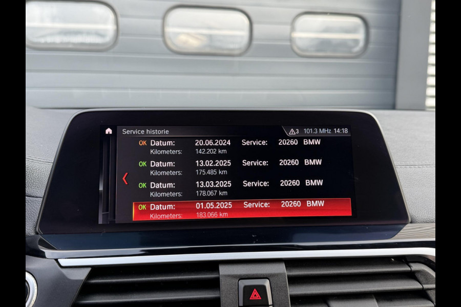 BMW X3 xDrive20i High Executive M-Sport | Camera | Navigatie | Head-Up Display | Elektrische Trekhaak | Elektrische Achterklep |