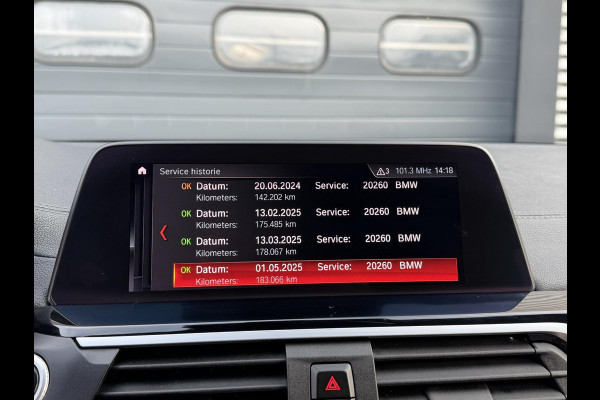 BMW X3 xDrive20i High Executive M-Sport | Camera | Navigatie | Head-Up Display | Elektrische Trekhaak | Elektrische Achterklep |