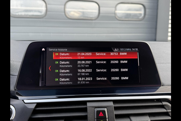 BMW X3 xDrive20i High Executive M-Sport | Camera | Navigatie | Head-Up Display | Elektrische Trekhaak | Elektrische Achterklep |