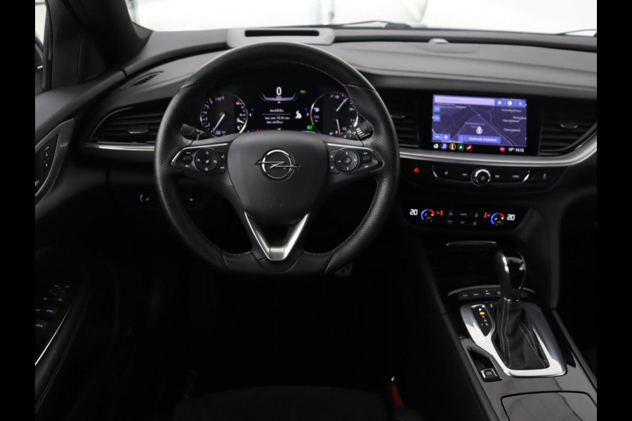 Opel Insignia 2.0 Turbo GSI 4X4 | 230pk | Origineel NL | Head-Up | Adaptive cruise | BOSE Sound | Stoelverwarming | Matrix LED | Camera | Alcantara | Carplay | Navigatie | Keyless | Stuurverwarming | 121.800km NAP