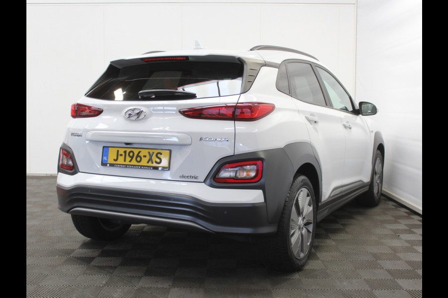 Hyundai Kona EV Fashion 64 kWh CLIMATE | ADAPCRUISE | CAMERA | CARPLAY | LMV17 | LED | DAB | HEAD-UP | NAVI | PDCA | 3FASE