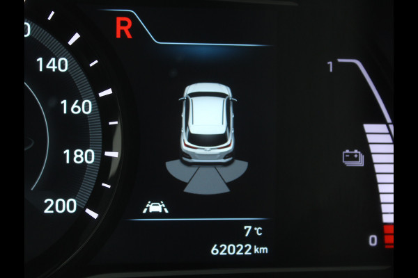 Hyundai Kona EV Fashion 64 kWh CLIMATE | ADAPCRUISE | CAMERA | CARPLAY | LMV17 | LED | DAB | HEAD-UP | NAVI | PDCA | 3FASE