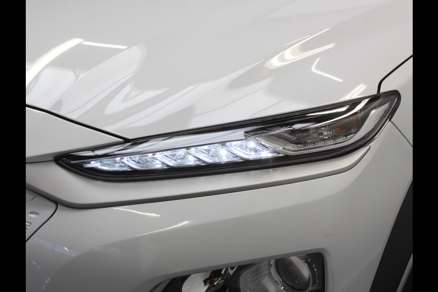 Hyundai Kona EV Fashion 64 kWh CLIMATE | ADAPCRUISE | CAMERA | CARPLAY | LMV17 | LED | DAB | HEAD-UP | NAVI | PDCA | 3FASE