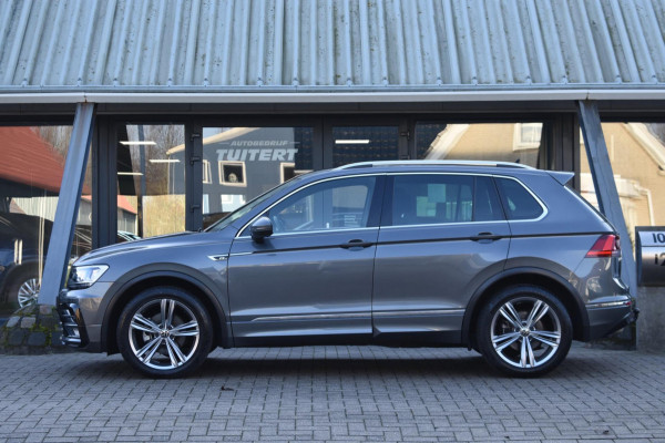 Volkswagen Tiguan 1.5 TSI ACT R-Line | TREKHAAK | NAP | APPLE CARPLAY | ANDROID AUTO | ADAPT. CRUISE CONTROLE | VIRTUAL COCKPIT