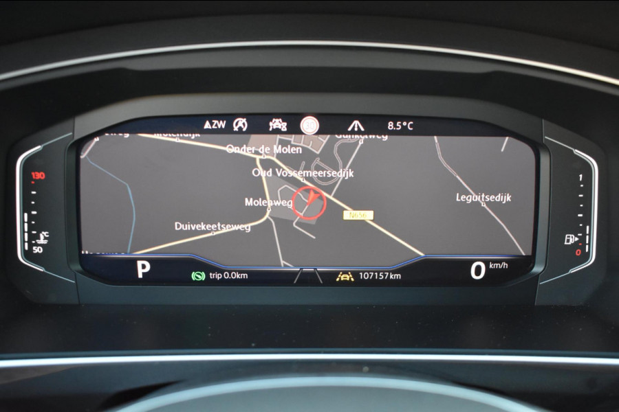 Volkswagen Tiguan 1.5 TSI ACT R-Line | TREKHAAK | NAP | APPLE CARPLAY | ANDROID AUTO | ADAPT. CRUISE CONTROLE | VIRTUAL COCKPIT