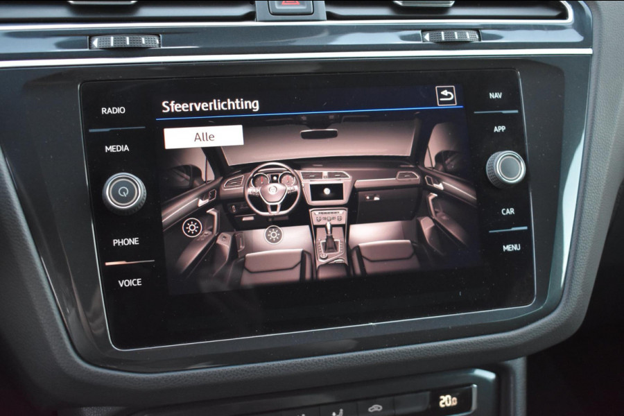 Volkswagen Tiguan 1.5 TSI ACT R-Line | TREKHAAK | NAP | APPLE CARPLAY | ANDROID AUTO | ADAPT. CRUISE CONTROLE | VIRTUAL COCKPIT