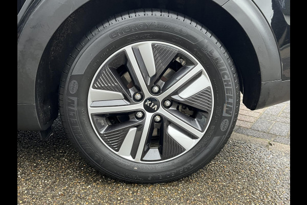 Kia Niro 1.6 GDi PHEV ExecutiveLine Plug-in Hybride | Schuifdak | Leder | Elektrische Stoelen | Stoelventilatie & Verwarming | Stuurwielverwarming | JBL | Afn. Trekhaak | GOED ONDERHOUDEN | GELEVERD INCLUSIEF 12 MND BOVAG GARANTIE |
