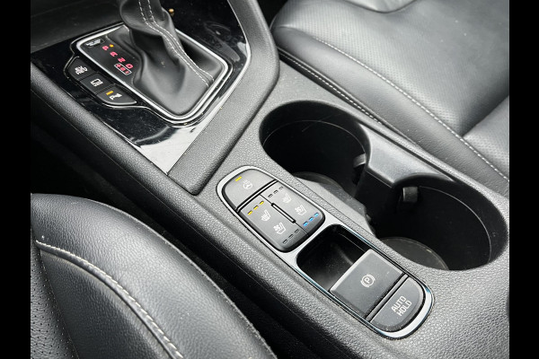 Kia Niro 1.6 GDi PHEV ExecutiveLine Plug-in Hybride | Schuifdak | Leder | Elektrische Stoelen | Stoelventilatie & Verwarming | Stuurwielverwarming | JBL | Afn. Trekhaak | GOED ONDERHOUDEN | GELEVERD INCLUSIEF 12 MND BOVAG GARANTIE |