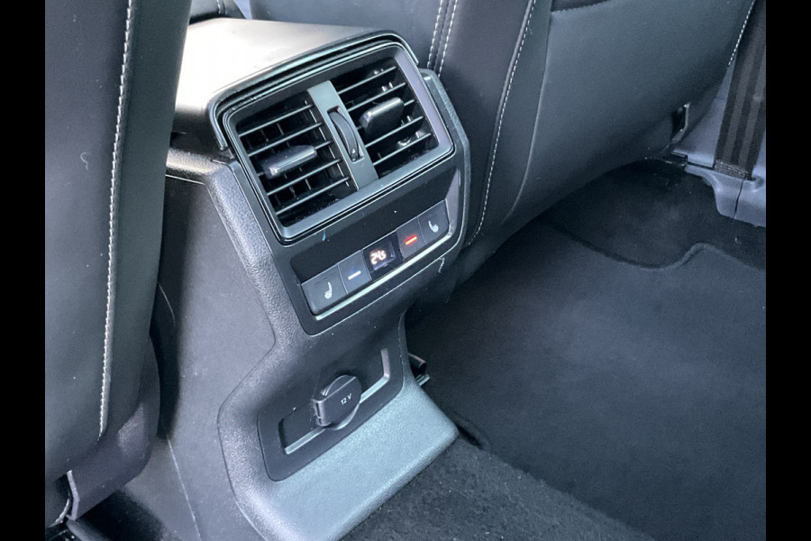 Škoda Kodiaq 7-Pers 1.5 TSI Sportline 7p. Virtual Pano.dak Trekhaak 20"LMV Full option Business