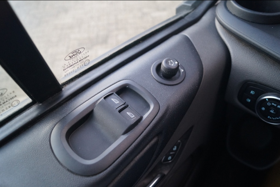 Ford Transit Custom 300 2.0 TDCI L2-H1 Trend -NAVI-PDC-DAB-