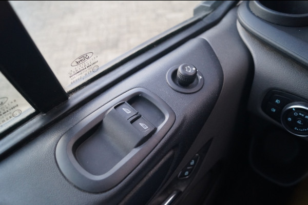 Ford Transit Custom 300 2.0 TDCI L2-H1 Trend -NAVI-PDC-DAB-