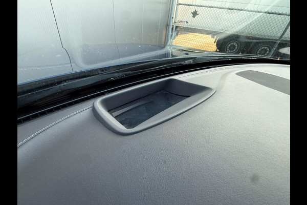 Mercedes-Benz C-Klasse AMG 63S / Keramisch / Pano / Burmester / Head up / Leder