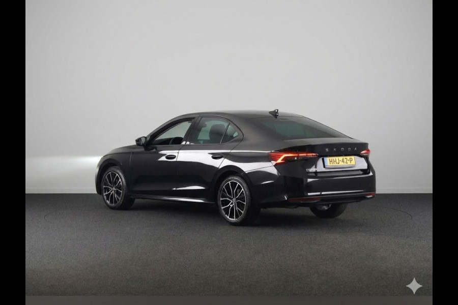 Škoda Octavia Business Edition 1.5 TSI M-HEV 115pk DSG 115pk DSG | Private lease vanaf 731,-- | Parkeercamera | 17 inch Lichtmetalen velgen |  Verwarmbare voorstoelen | 13 inch display | Adaptieve Cruise Control