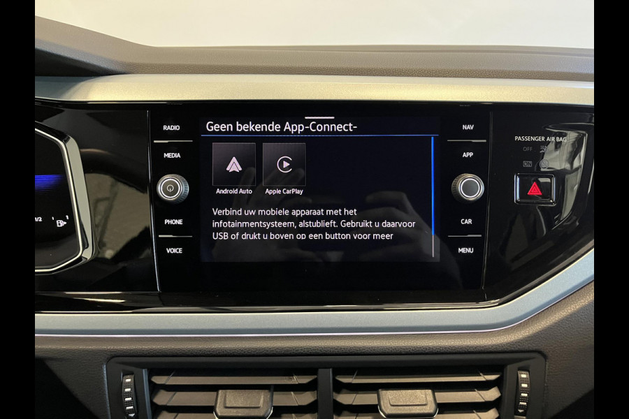 Volkswagen Polo 1.0 TSI Goal Automaat Navigatie Apple Carplay/Android Auto Parkeersensoren Adaptive Cruise Control Stoelverwarming Matrix LED koplampen Climate Control