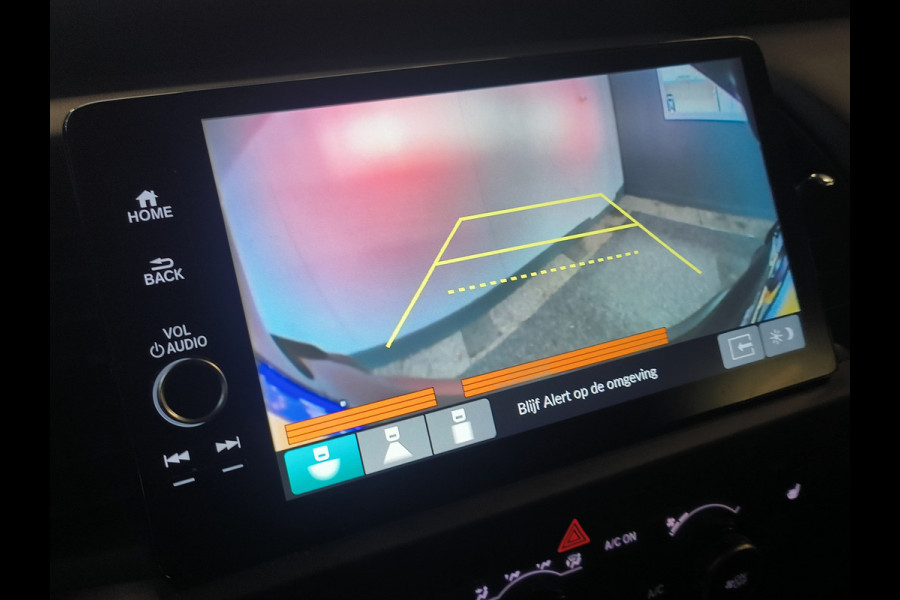 Honda Jazz 1.5 e:HEV Advance Crosstar AUTOMAAT uit 2025 Rijklaar + Fabrieksgarantie Henk Jongen Auto's in Helmond,  al 50 jaar service zoals 't hoort!