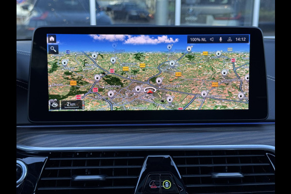 BMW 5 Serie Touring 530i xDrive High Executive M Sport Pakket Automaat / Panoramadak / Trekhaak / Integrale Actieve Besturing / Stoelventilatie / Driving Assistant Professional / Bowers & Wilkins / Laserlight / M Sportremsysteem / Soft Close