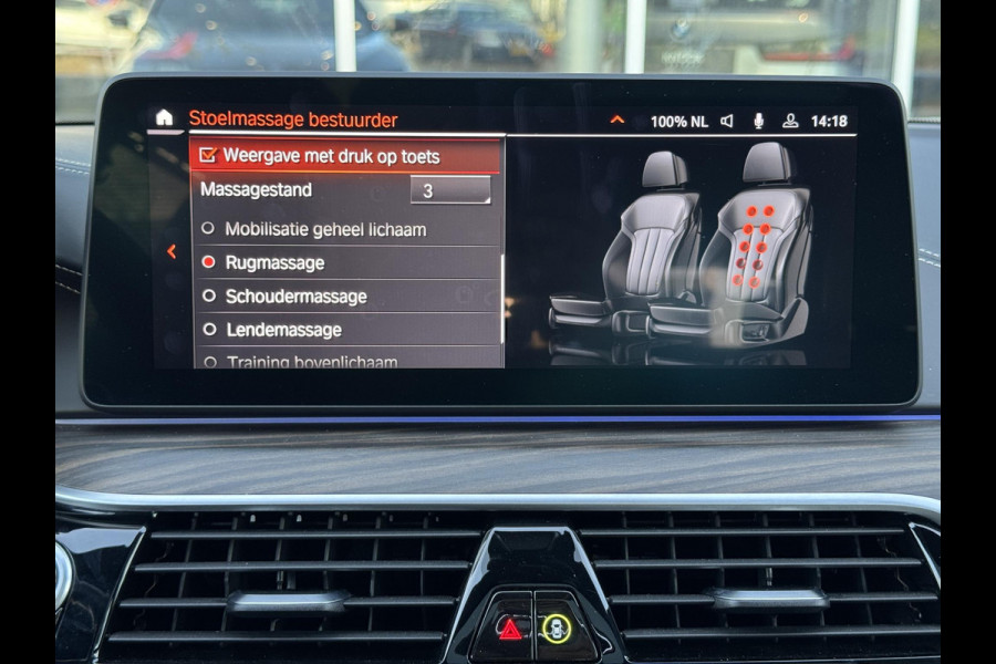 BMW 5 Serie Touring 530i xDrive High Executive M Sport Pakket Automaat / Panoramadak / Trekhaak / Integrale Actieve Besturing / Stoelventilatie / Driving Assistant Professional / Bowers & Wilkins / Laserlight / M Sportremsysteem / Soft Close