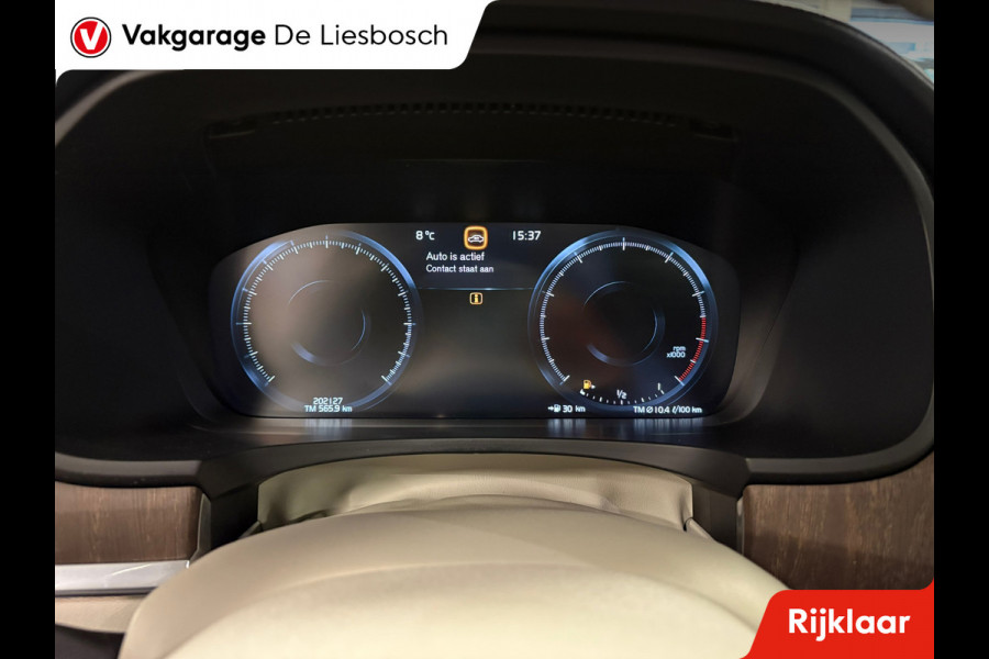 Volvo V90 Cross Country 2.0 B6 AWD Pro / Leder / Panoramadak / head-up / stoel en stuur verwarming / trekhaak